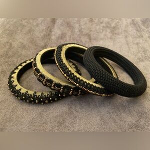 Set of 4 fabric-wrapped bangles